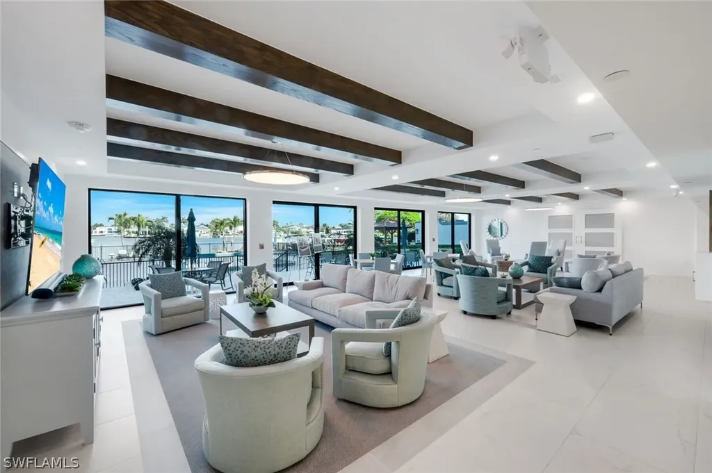 3430 Gulf Shore Boulevard N Naples FL 34103