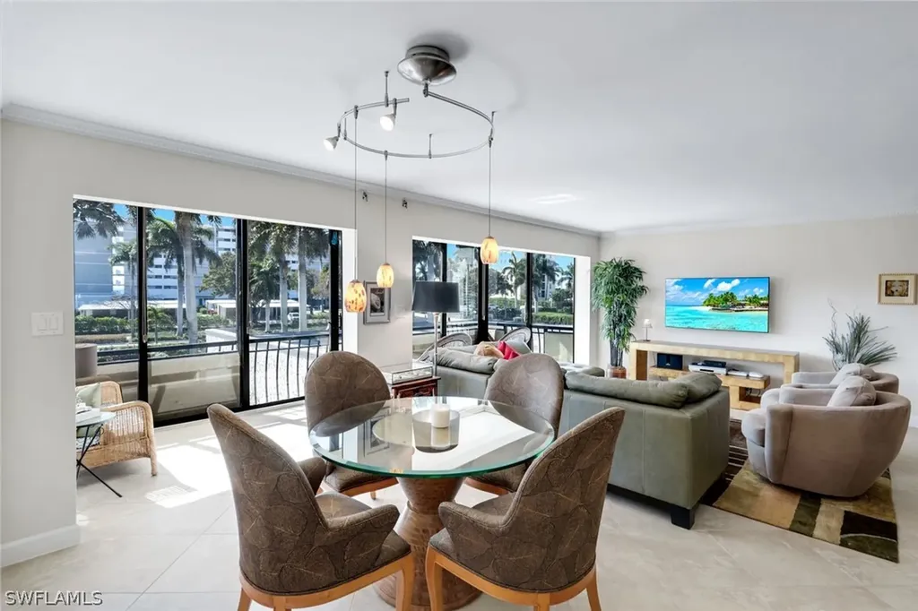 3430 Gulf Shore Boulevard N Naples FL 34103