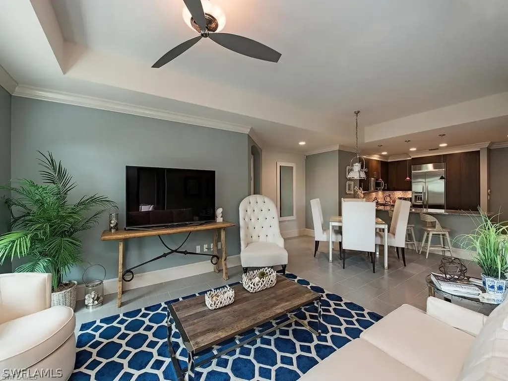 9123 Strada Place Naples FL 34108