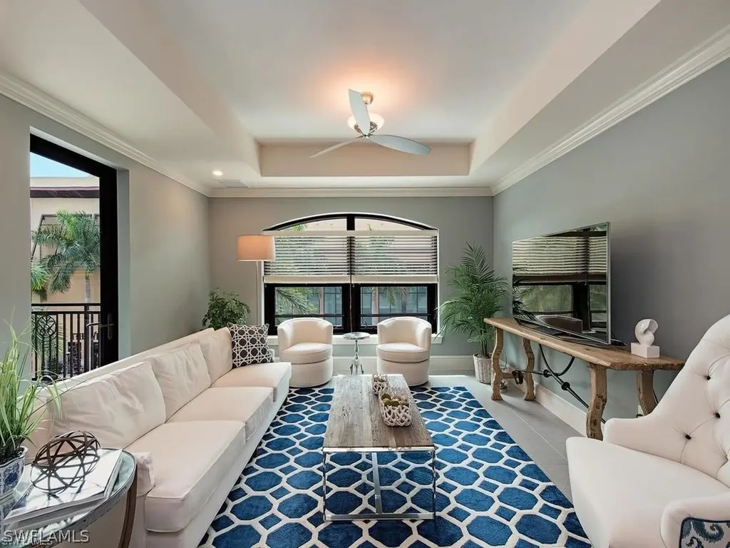 9123 Strada Place Naples FL 34108