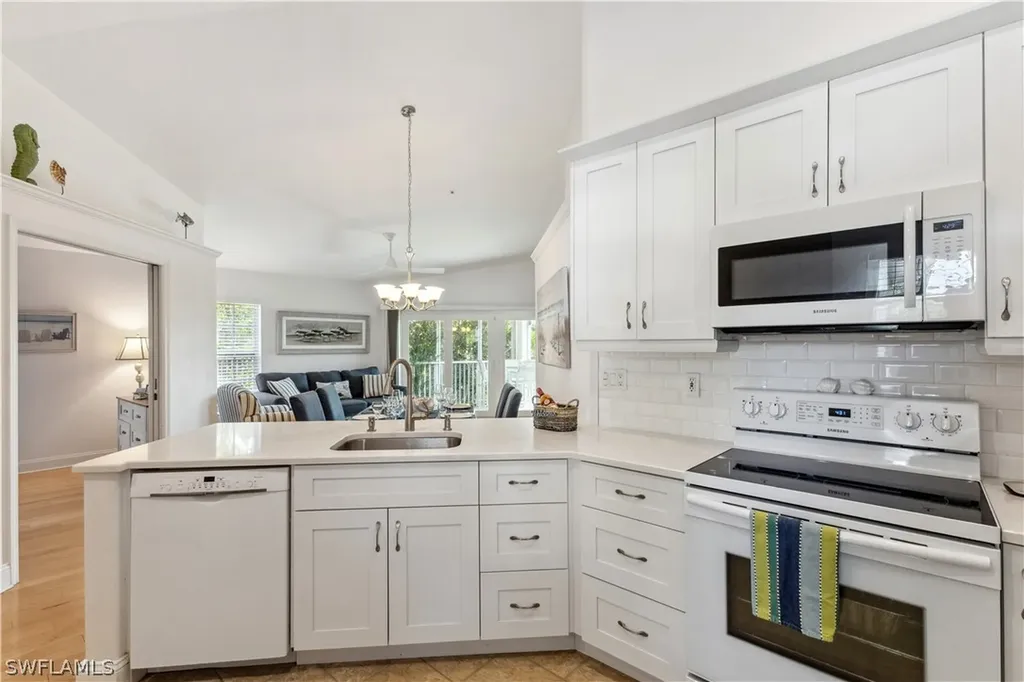 1117 Sweetwater Lane Naples FL 34110