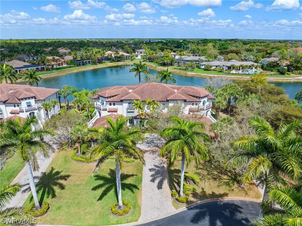 28571 Calabria Court Naples FL 34110