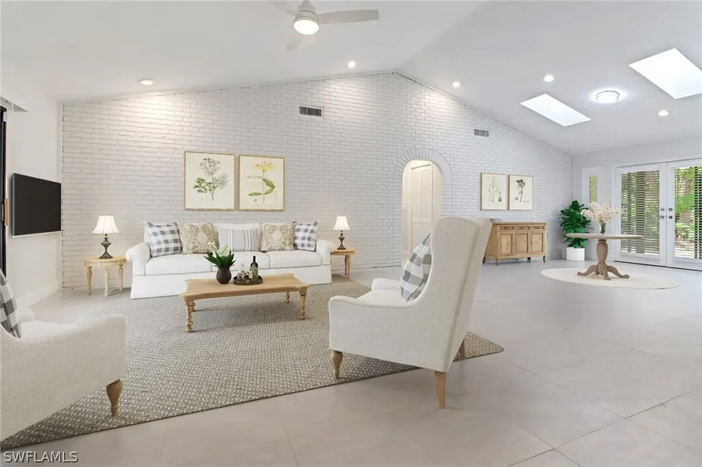 710 25th Street NW Naples FL 34120