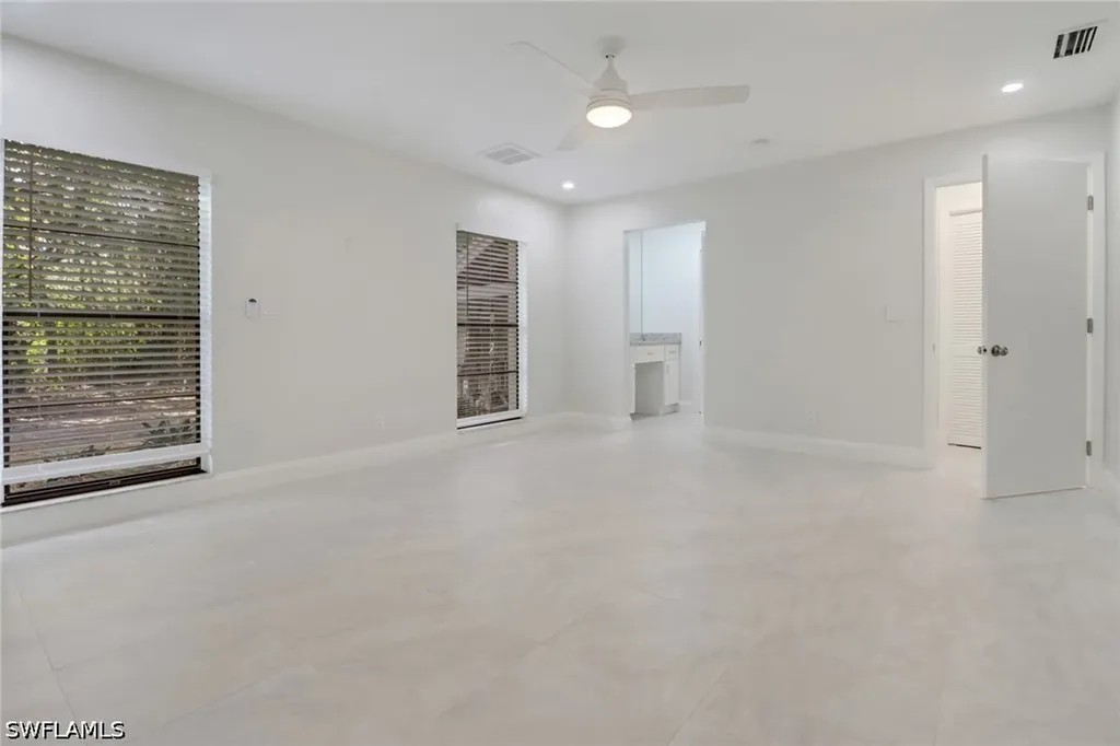 710 25th Street NW Naples FL 34120