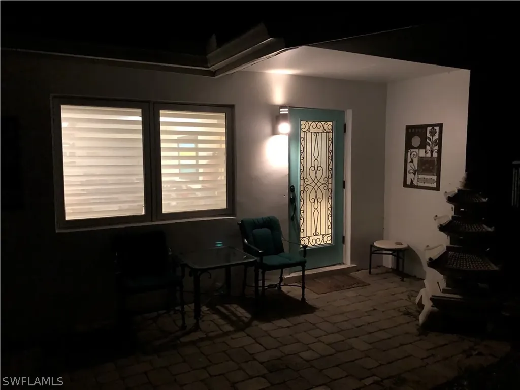 1180 Diana Avenue Naples FL 34103