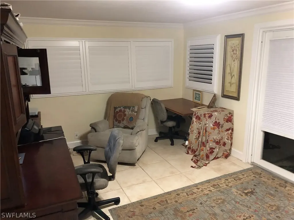 1180 Diana Avenue Naples FL 34103