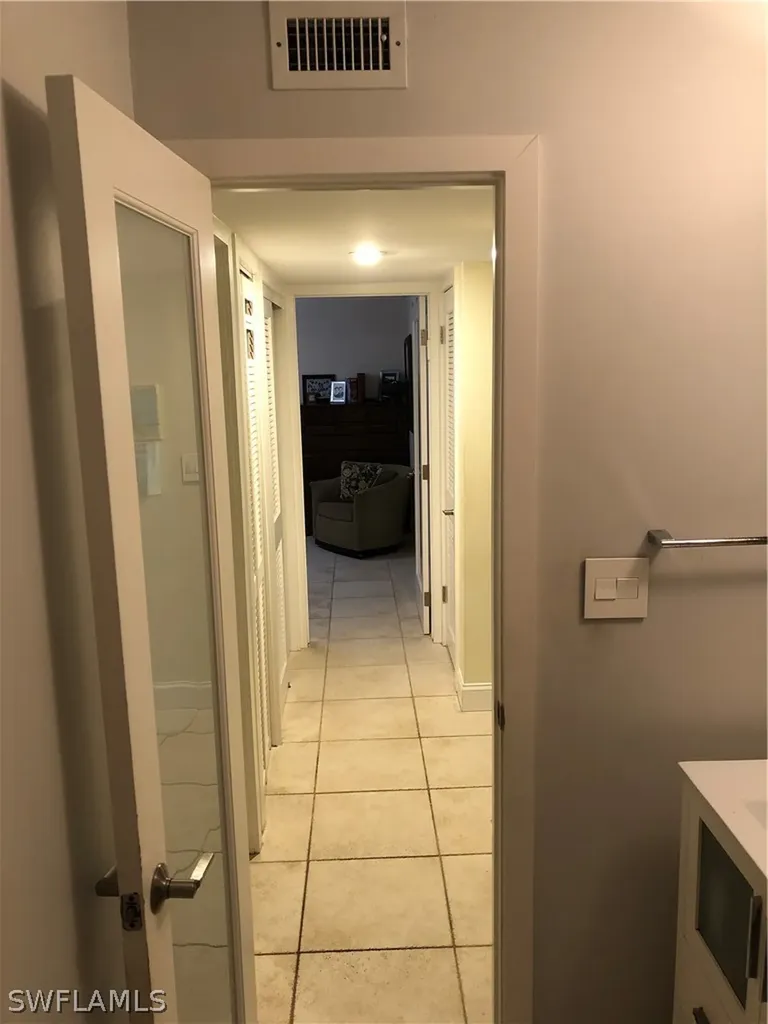 1180 Diana Avenue Naples FL 34103
