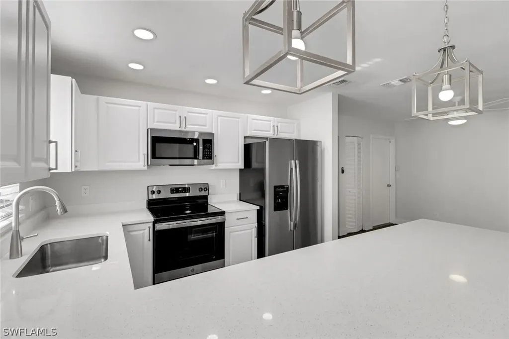 779 108th Avenue N Naples FL 34108