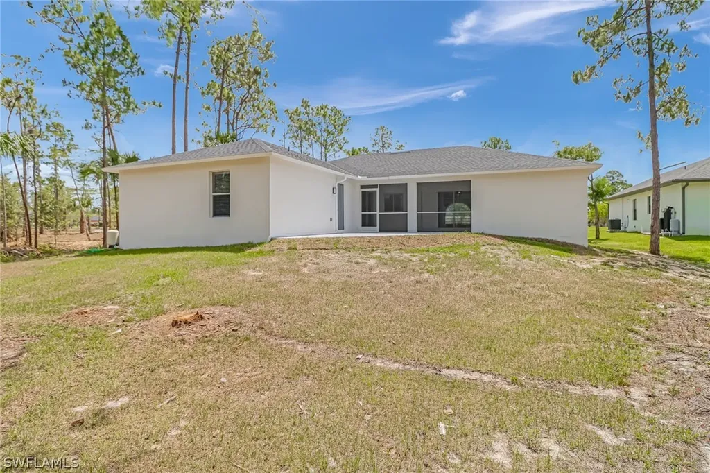 4367 18th Street NE Naples FL 34120