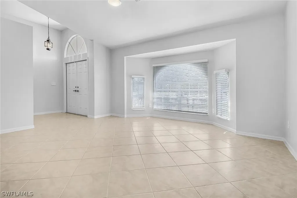 4367 18th Street NE Naples FL 34120