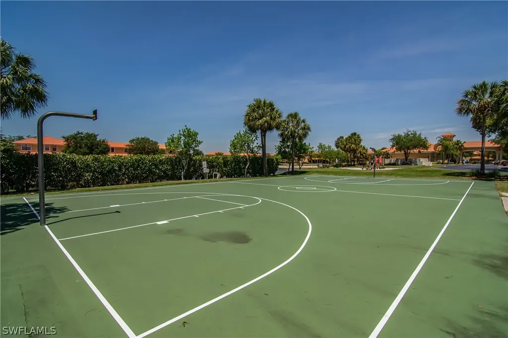 15186 Summit Place Circle Naples FL 34119