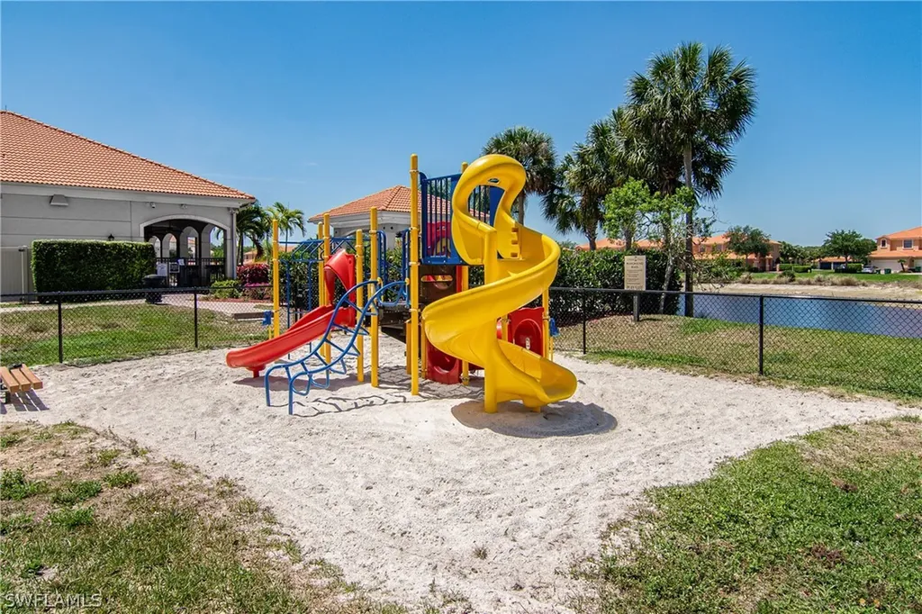 15186 Summit Place Circle Naples FL 34119
