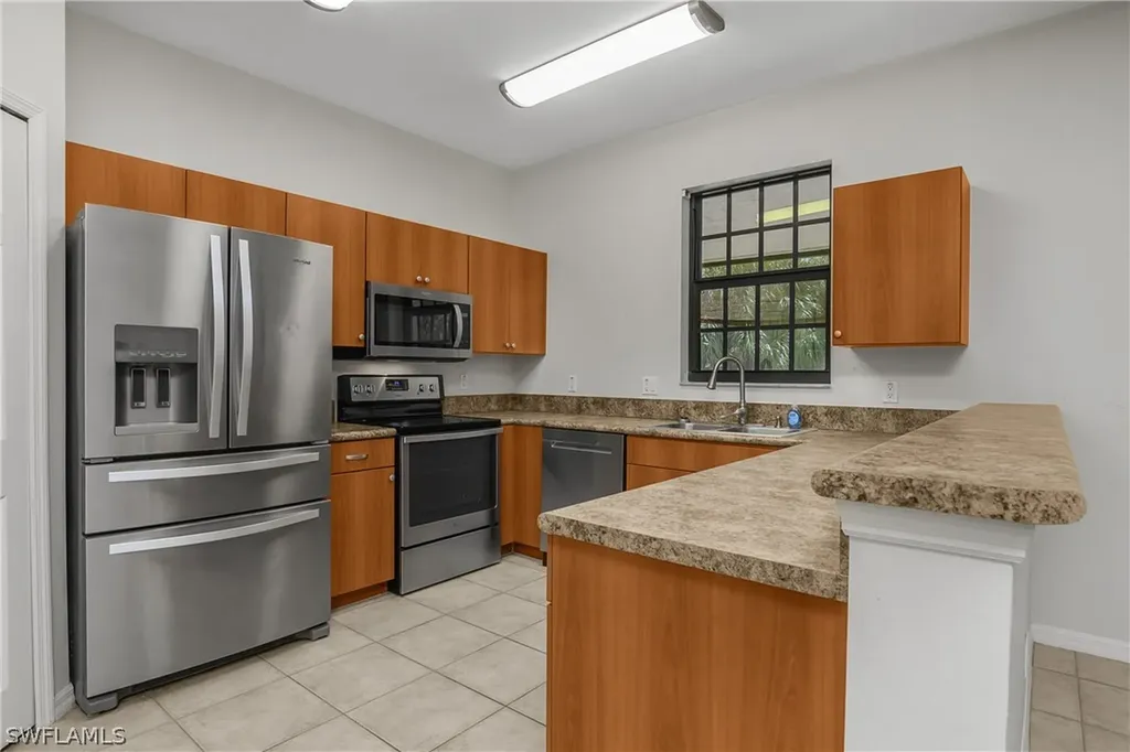 15186 Summit Place Circle Naples FL 34119