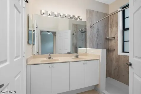 15186 Summit Place Circle Naples FL 34119
