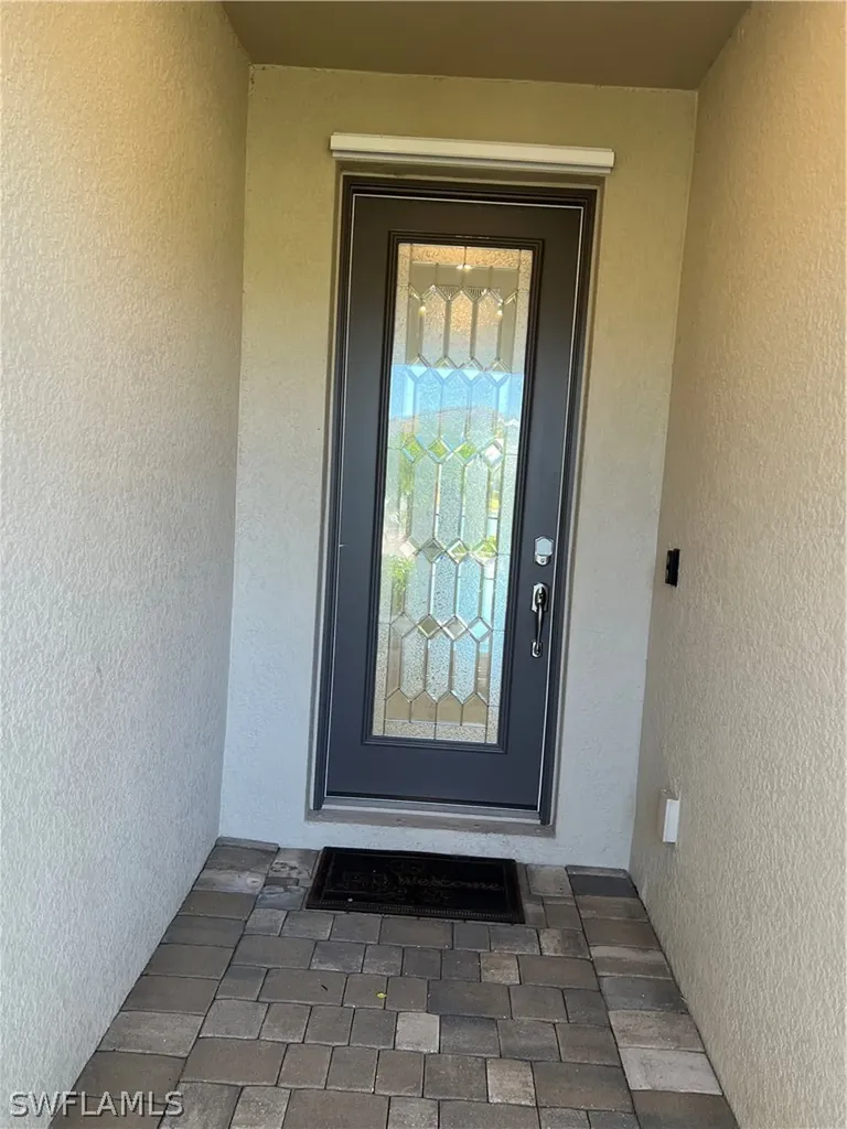 4351 Bluegrass Drive Fort Myers FL 33916