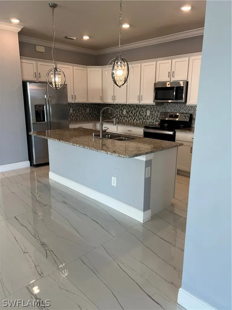 4351 Bluegrass Drive Fort Myers FL 33916