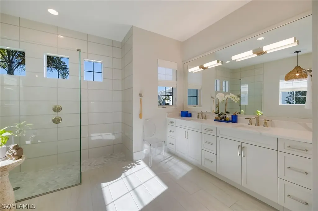 8778 Santo Domingo Drive Naples FL 34112
