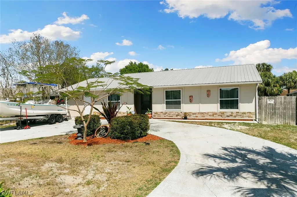 10901 Tangelo Terrace Bonita Springs FL 34135