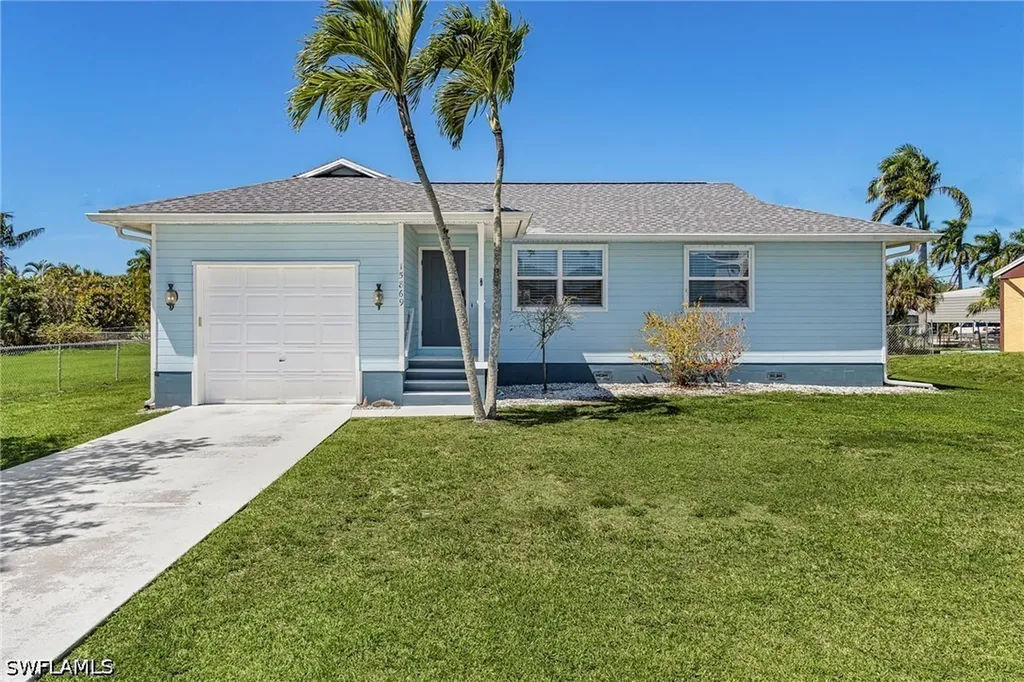 Bokeelia FL, 15869 Missouri Street