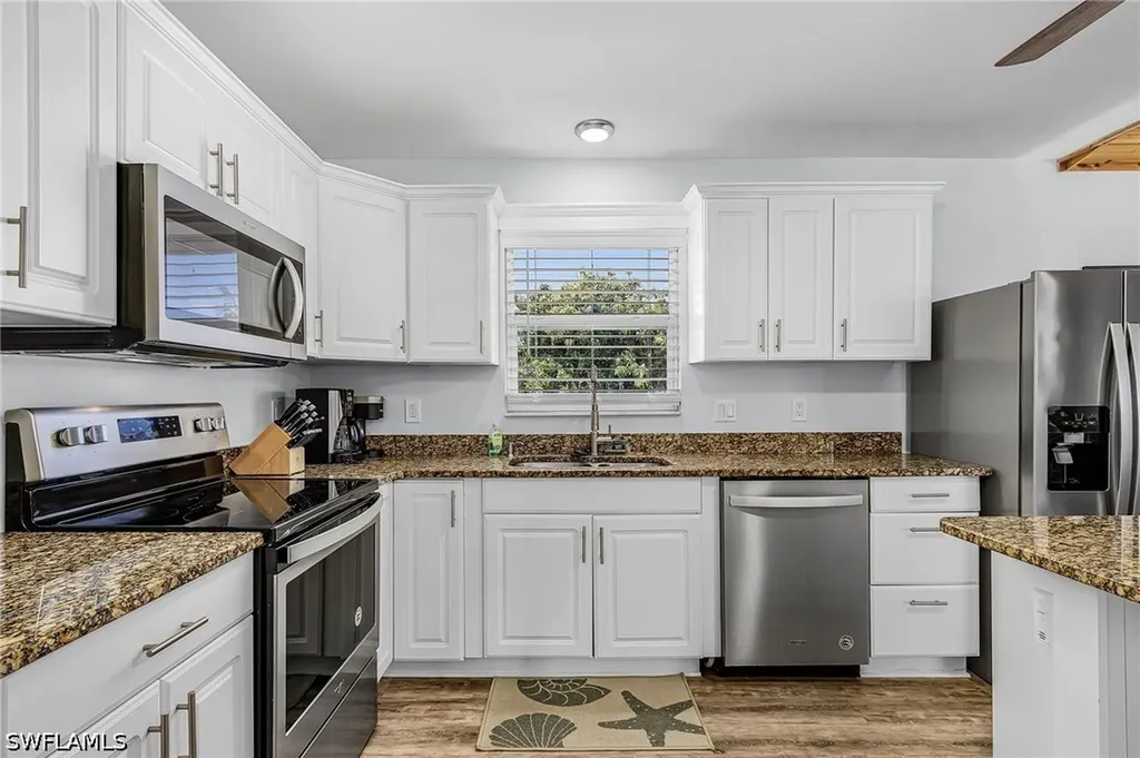 15869 Missouri Street Bokeelia FL 33922