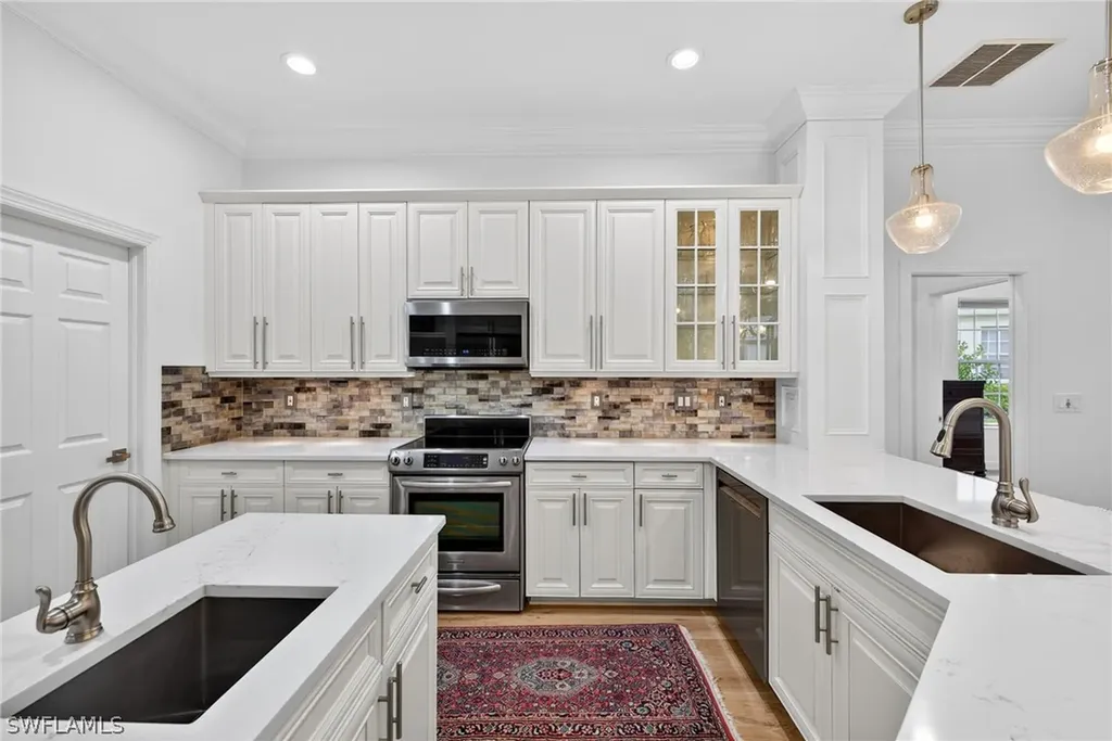 15859 Delasol Lane Naples FL 34110