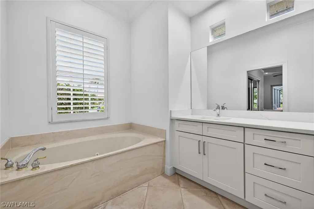 15859 Delasol Lane Naples FL 34110