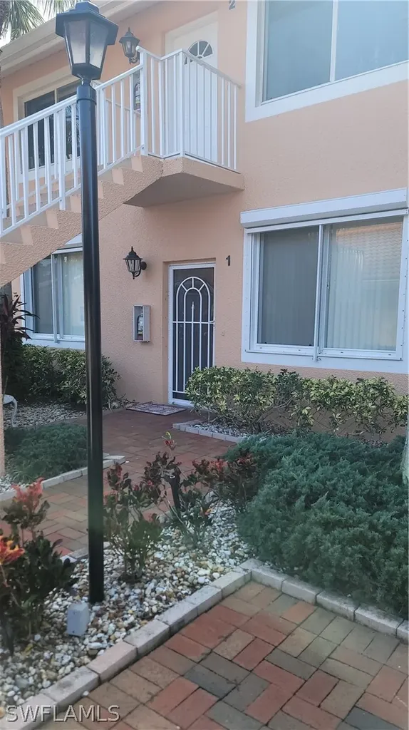 6680 Beach Resort Drive Naples FL 34114