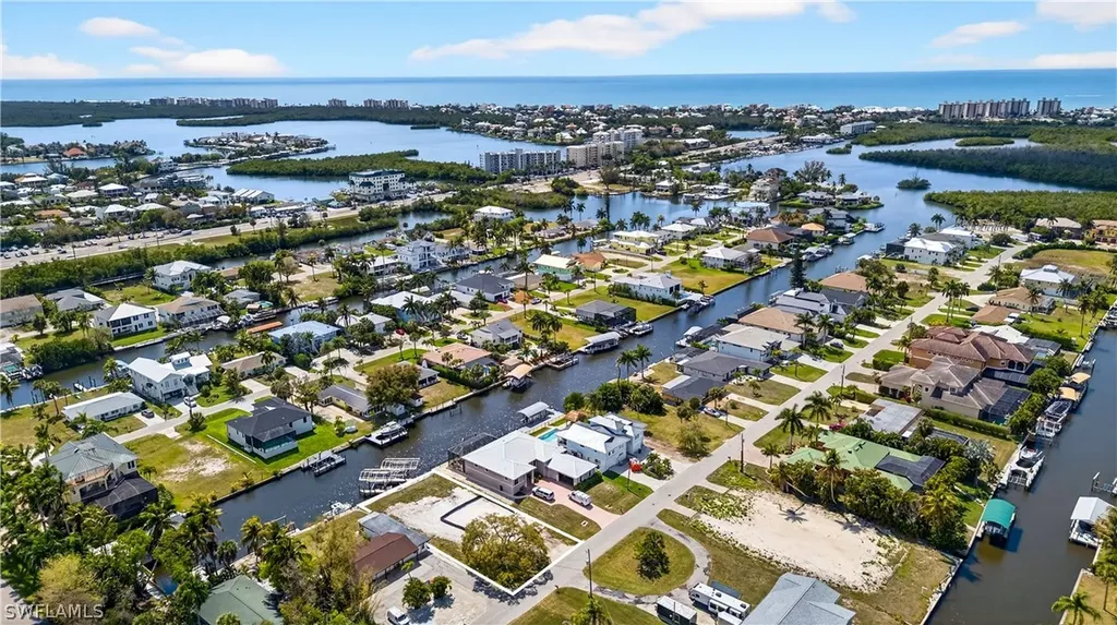 4815 Esplanade Street Bonita Springs FL 34134