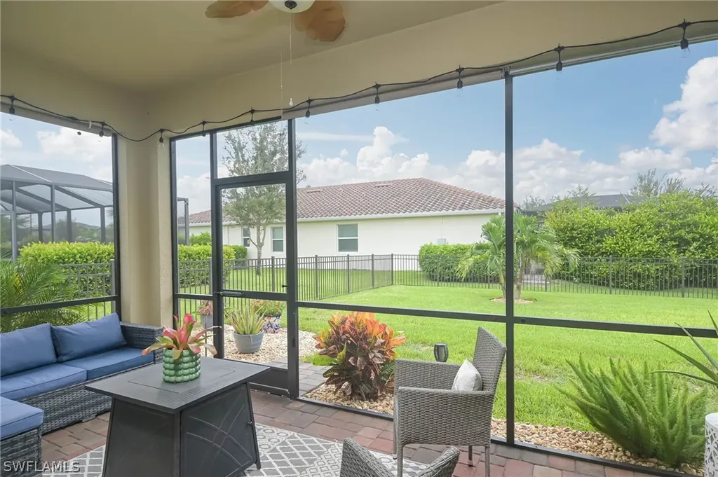 2105 Clementine Street Naples FL 34120
