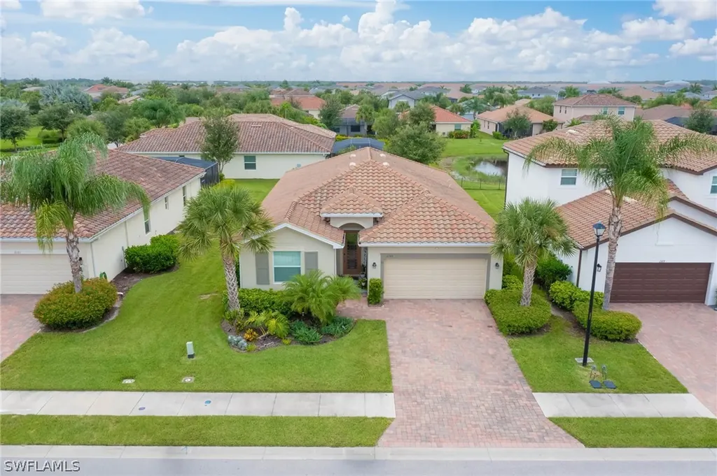 2105 Clementine Street Naples FL 34120