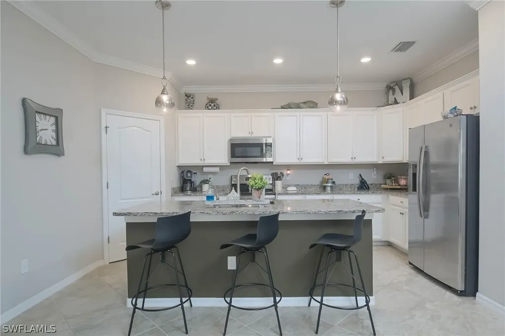 2105 Clementine Street Naples FL 34120