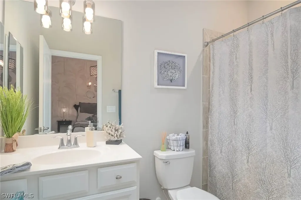 2105 Clementine Street Naples FL 34120