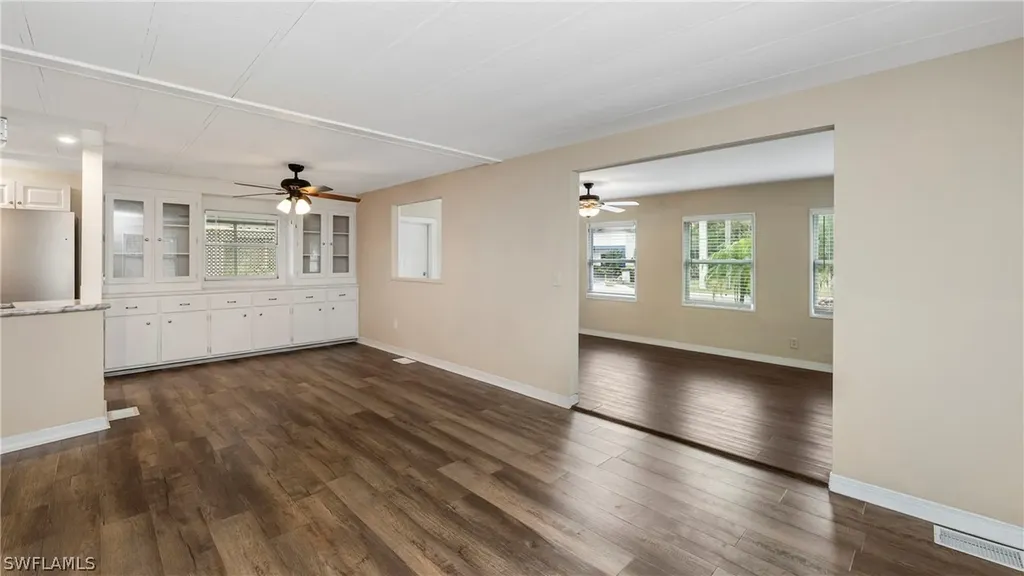 851 Manatee Road Naples FL 34114