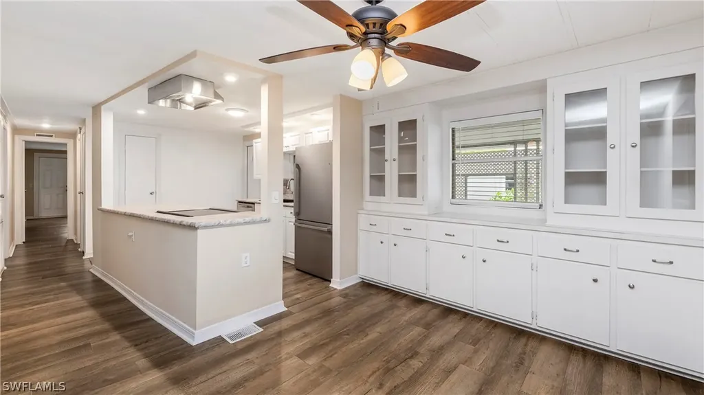 851 Manatee Road Naples FL 34114