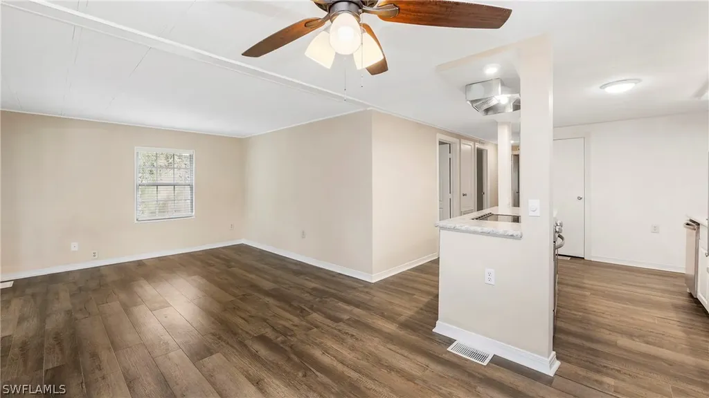 851 Manatee Road Naples FL 34114