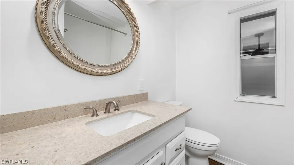 851 Manatee Road Naples FL 34114