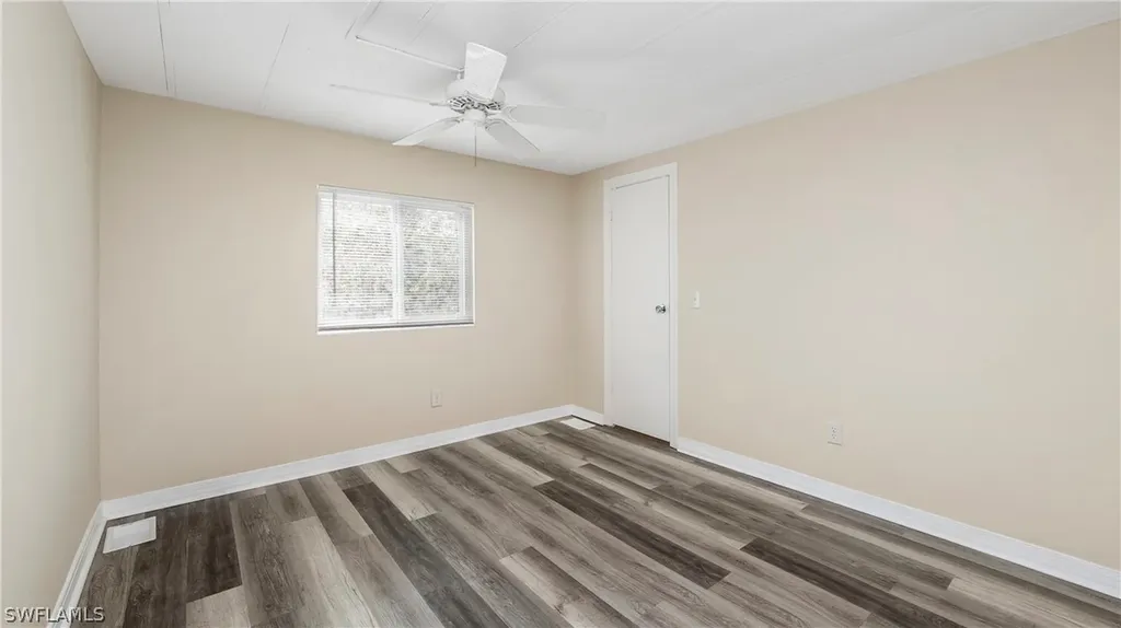 851 Manatee Road Naples FL 34114