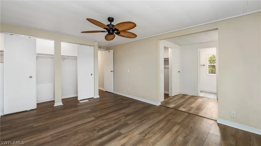 851 Manatee Road Naples FL 34114