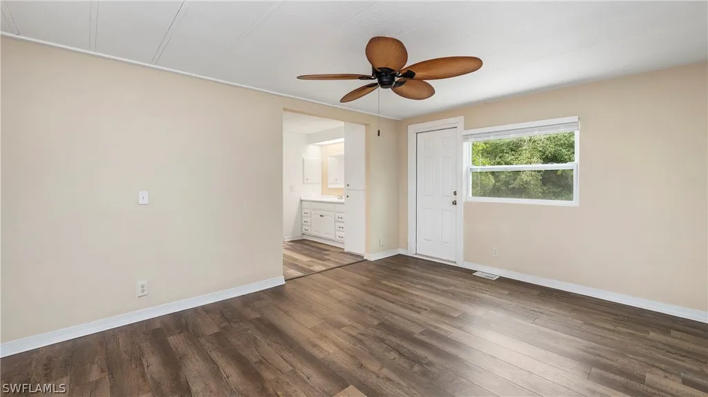 851 Manatee Road Naples FL 34114