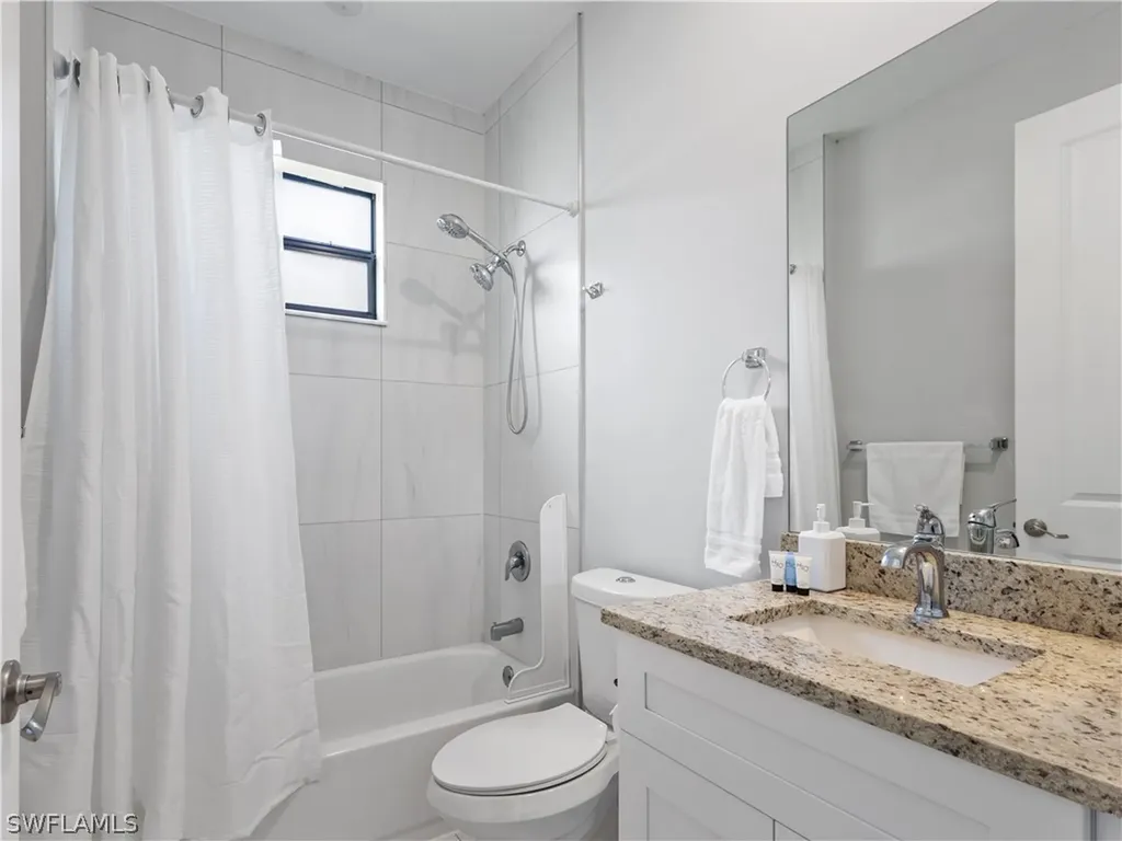 490 37th Avenue NW Naples FL 34120