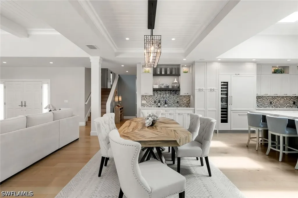 5949 Chanteclair Drive Naples FL 34108