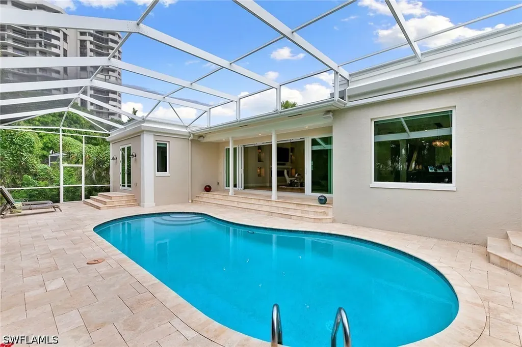 5949 Chanteclair Drive Naples FL 34108