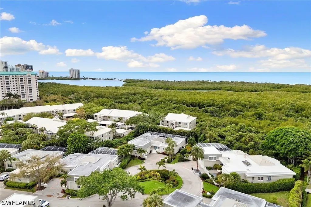 5949 Chanteclair Drive Naples FL 34108