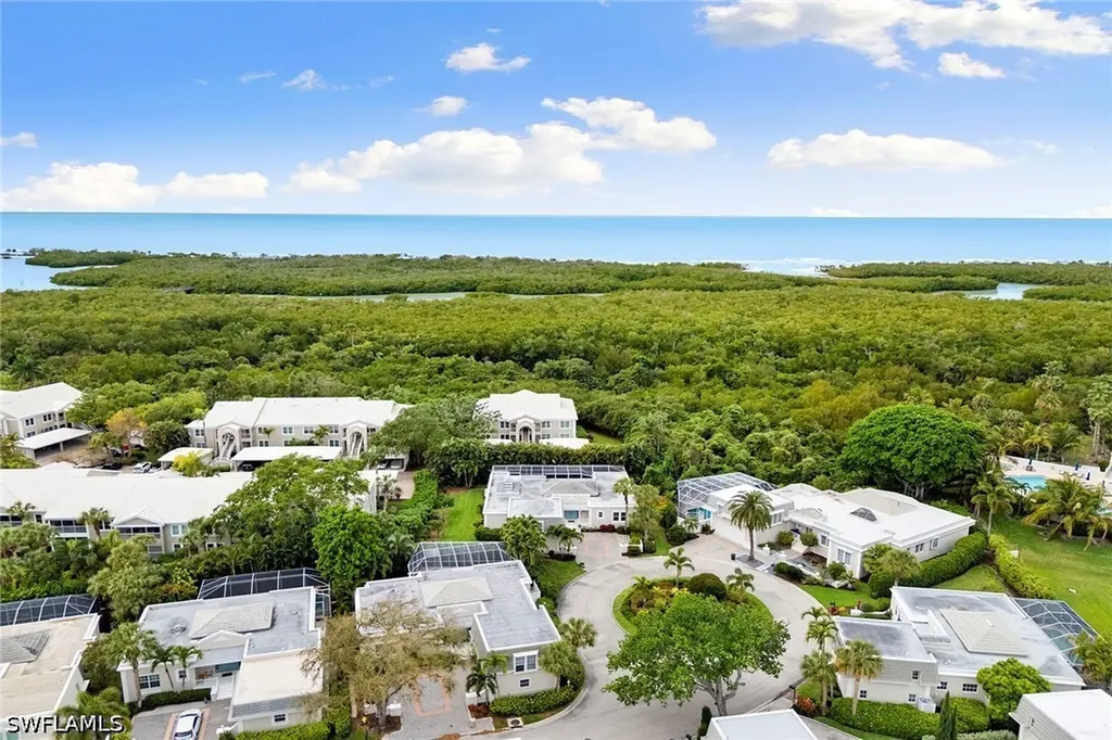 5949 Chanteclair Drive Naples FL 34108