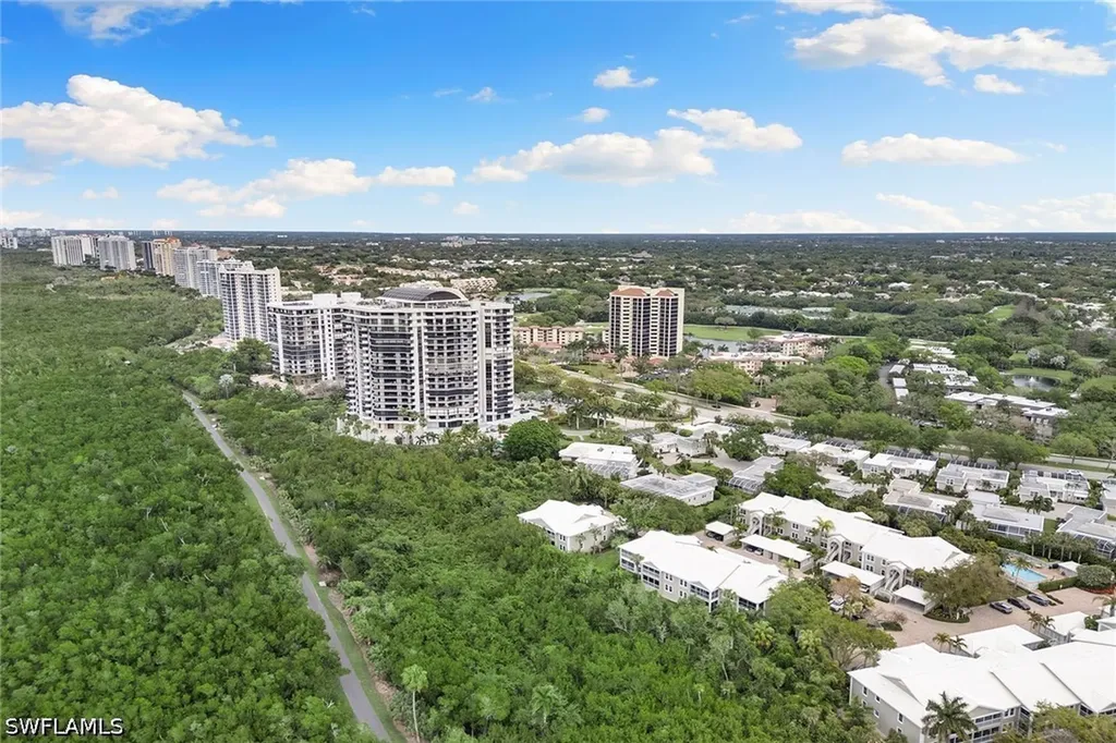5949 Chanteclair Drive Naples FL 34108