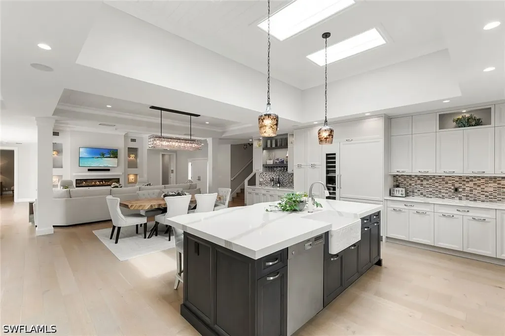 5949 Chanteclair Drive Naples FL 34108