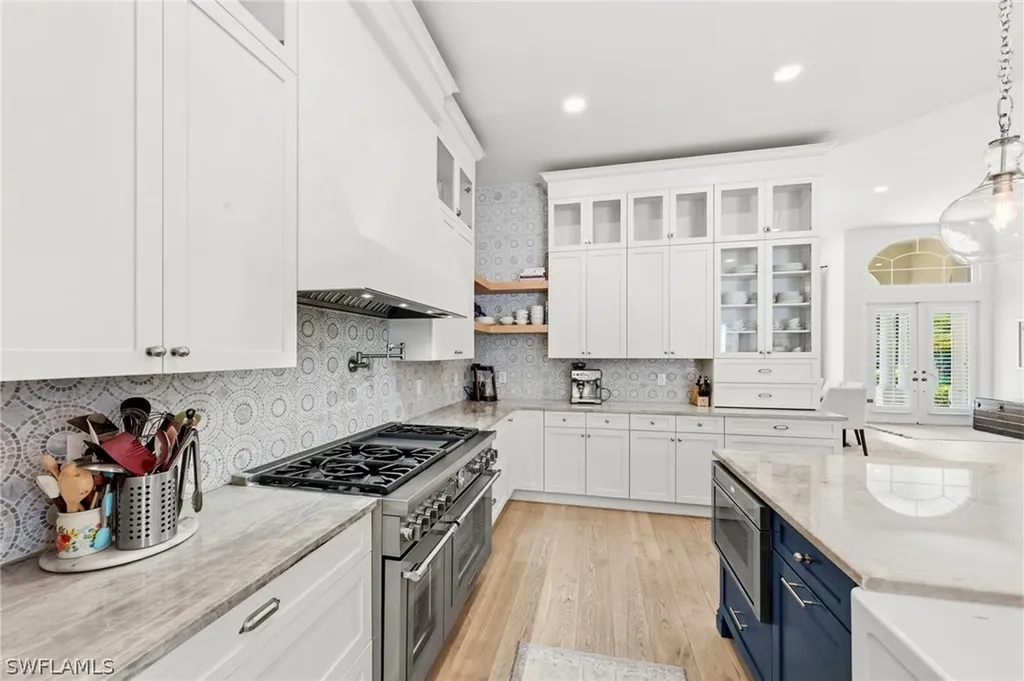 9235 The Lane Naples FL 34109