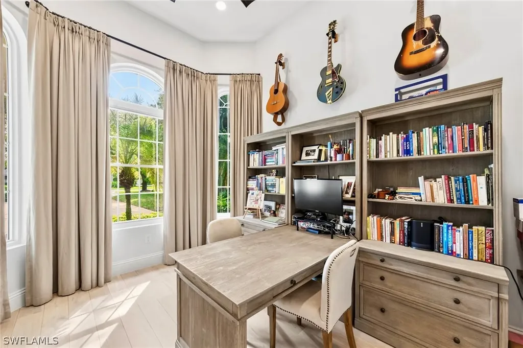 9235 The Lane Naples FL 34109