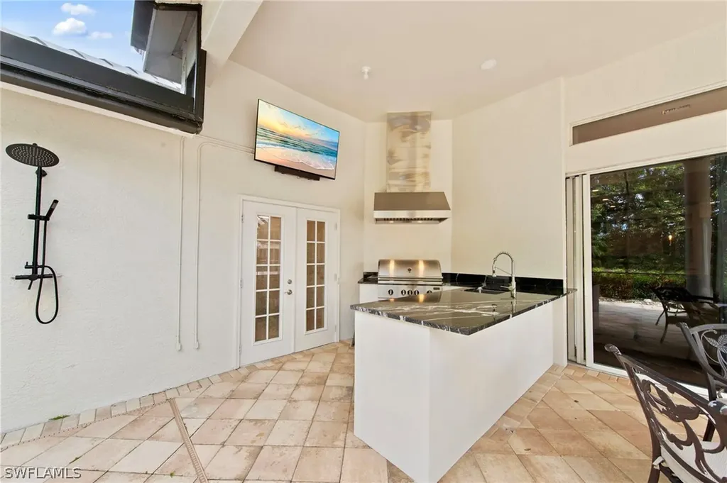9235 The Lane Naples FL 34109