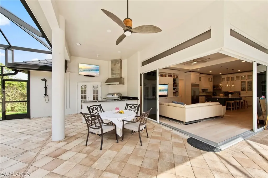 9235 The Lane Naples FL 34109